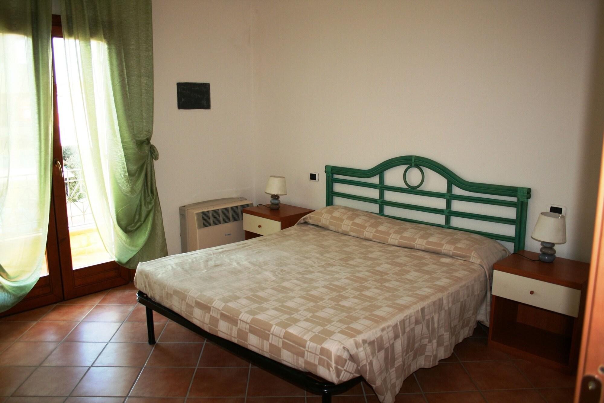 Residence Olimpo Santa Teresa Gallura Zewnętrze zdjęcie
